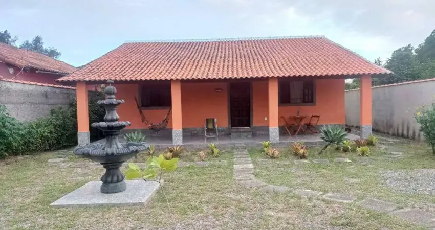 Casa 2 Quartos terreno inteiro prox. a praia em Itaipuaçu