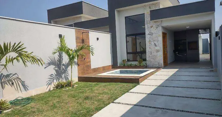 Maravilhosa casa 3 Quartos (1 suíte) prox. a praia no Jd. Atlântico Leste