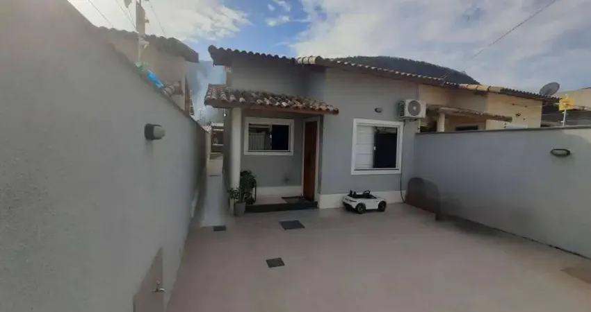 Excelente Casa c/ 2 quartos à venda, 104 m² por R$ 600.000 - Praia de Itaipuaçu - Maricá/RJ
