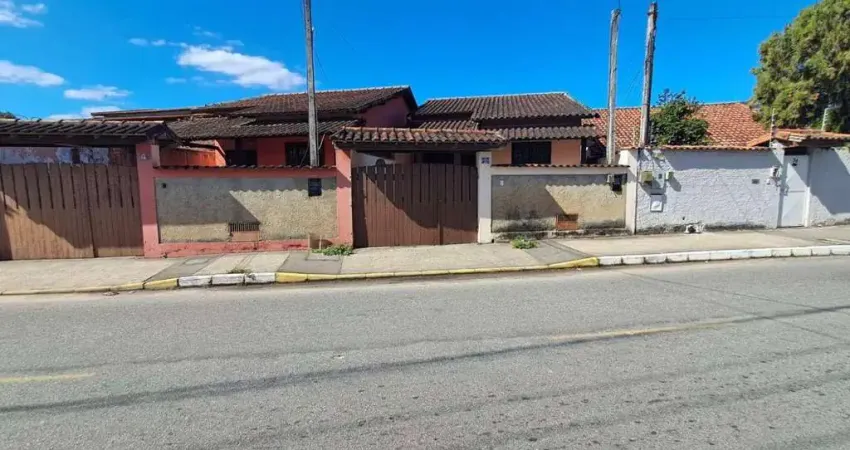 Casa com 2 dormitórios à venda, 64 m² por R$ 360.000 - Mumbuca - Maricá/RJ