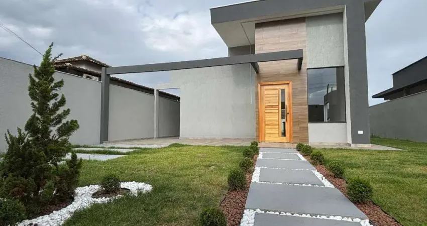 Maravilhosa casa estilo moderna com 3 quartos (2 suites) com churrasqueira em terreno de 480m² no jd. atlântico leste