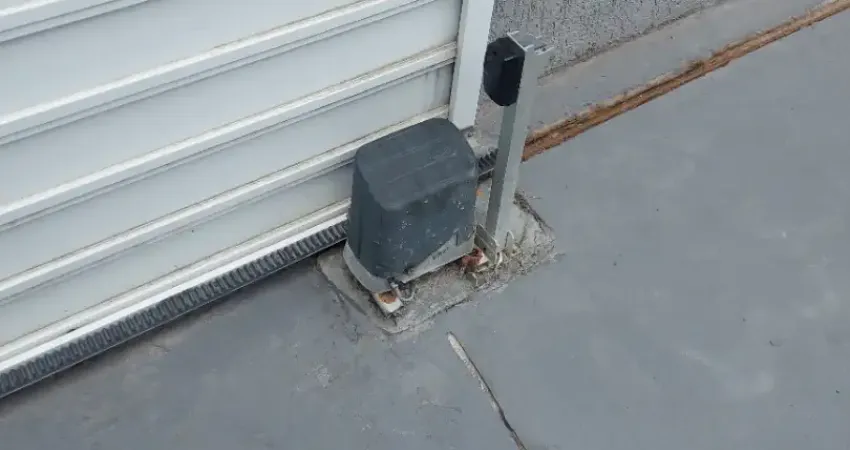 Casa comercial com 9 salas para alugar no Bancários, João Pessoa 