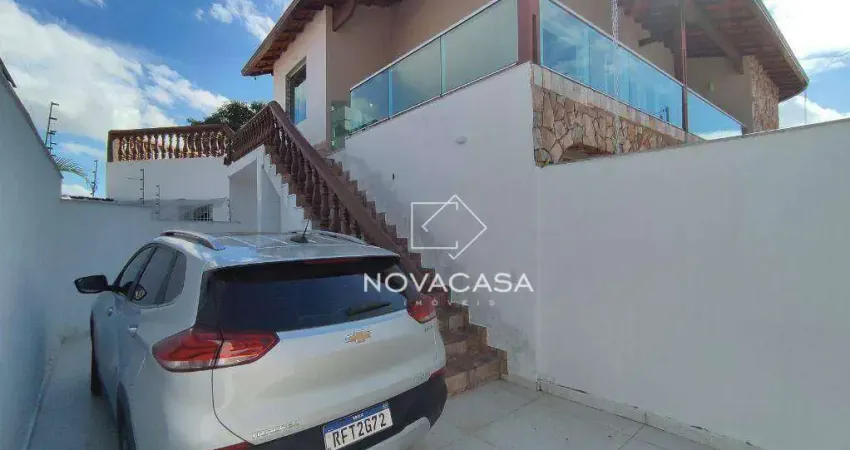 Casa com 3 dormitórios para alugar, 194 m² por R$ 4.180,00/mês - Planalto - Belo Horizonte/MG