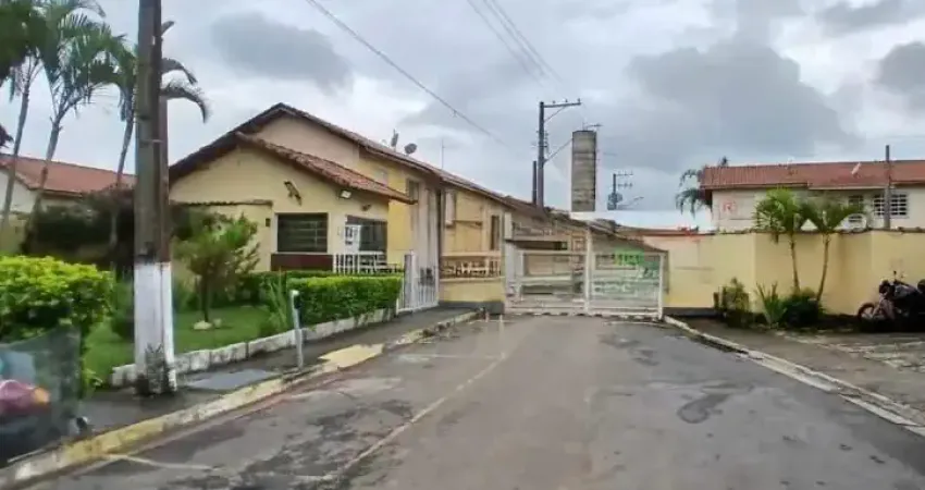 Casa à venda no Condomínio Vila Carmela – Rua Flor da Montanha