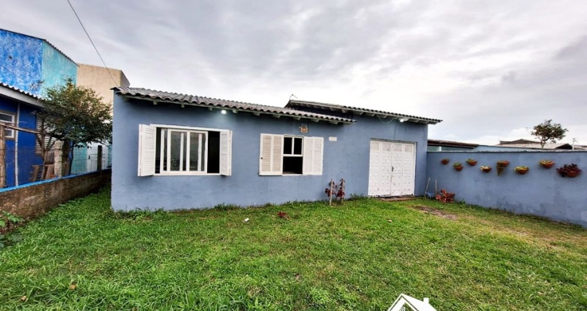 Casa com 3 Dormitórios Praticamente ao lado do Supermercado Asun - Cidreira/RS