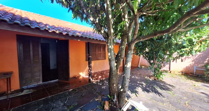 Casa com 4 Dormitórios Próxima ao Restaurante 591 na Praia de Cidreira/RS