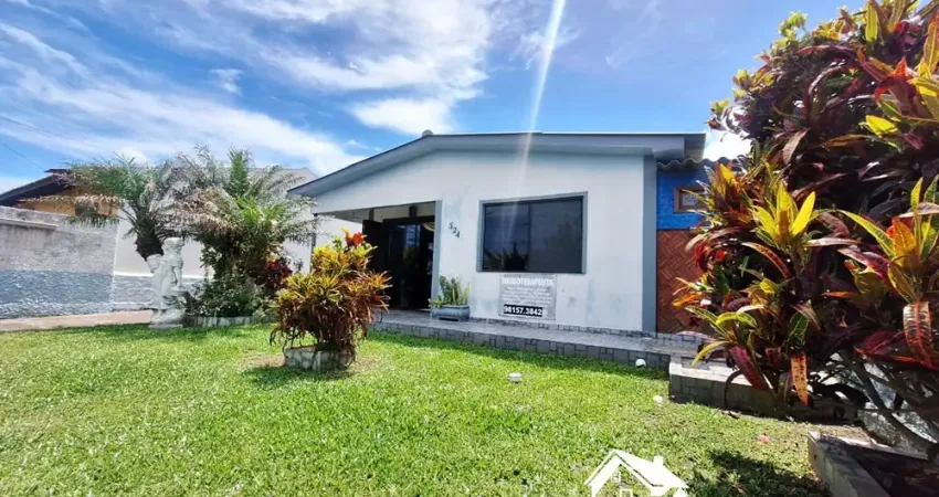 Incrível residência com 5 dormitórios e 3 suítes em balneário pinhal/rs