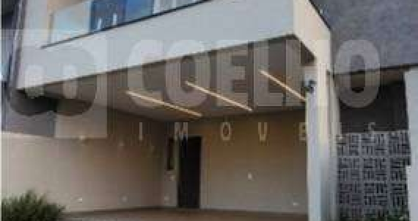 Triplex Alto Padrão 169m² 4 quartos sendo 3 suítes no Condomínio The Life Garden Bairro Costeira São José dos Pinhais