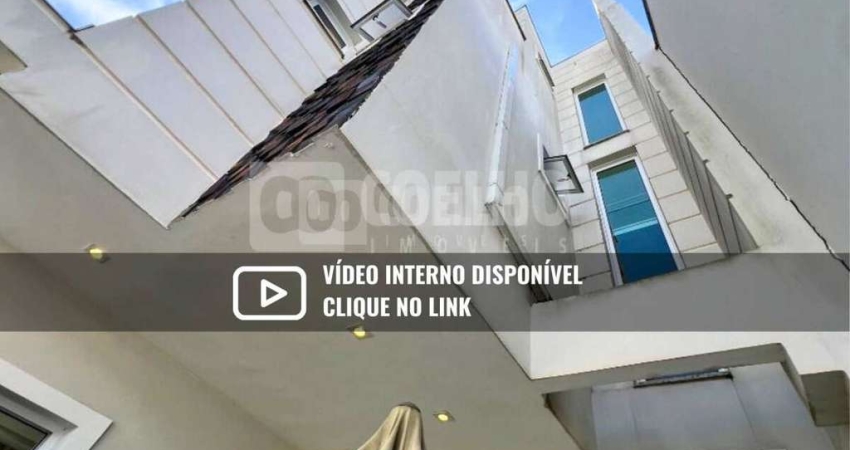 Quadriplex 230m² à venda Condomínio Green Gold Bairro Afonso Penas São José dos Pinhais