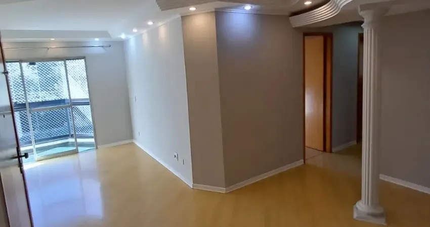 Belo apartamento de 82m², com 03 quartos (sendo 01 suíte), 01 vg livre, rua vilela!