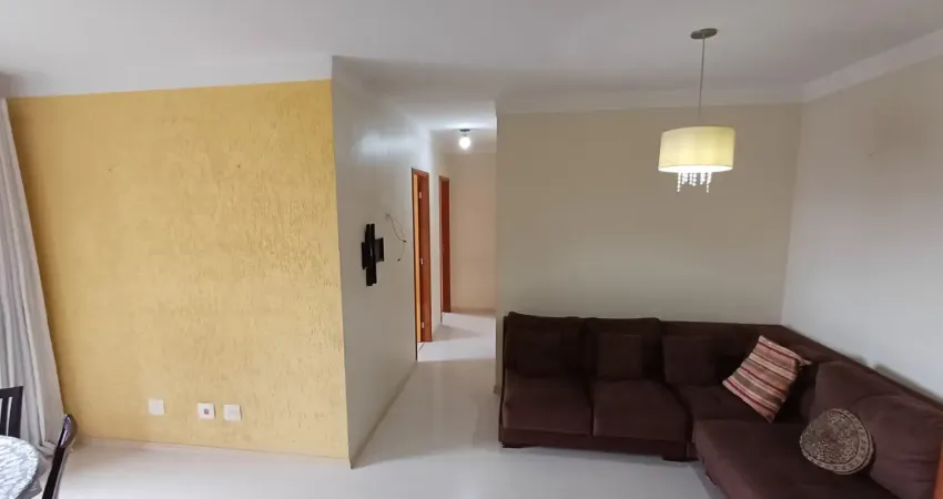 Belo apartamento de 79m², 03 quartos ( sendo 01 suite), 02 vgs,andar alto, rua almirante calheiros!