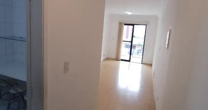 Belo apartamento de 02 quartos( sendo 01 suite), 02 vgs,rua padre estevão pernet!