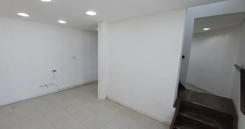 Casa comercial com 6 salas para alugar na Rua Apucarana, Tatuapé, São Paulo