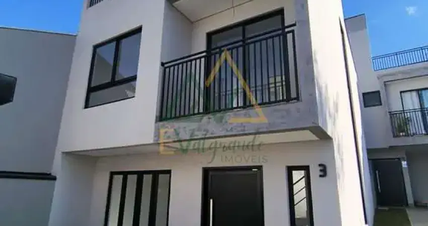 Casa com 3 quartos à venda no Bairro Alto, Curitiba 