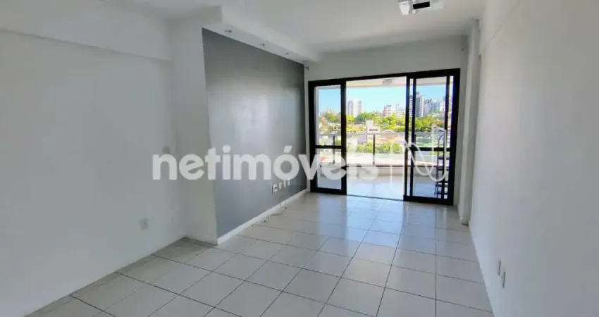 Apartamento com 3 quartos para alugar na Rua do Benjoim, 30, Caminho das Árvores, Salvador