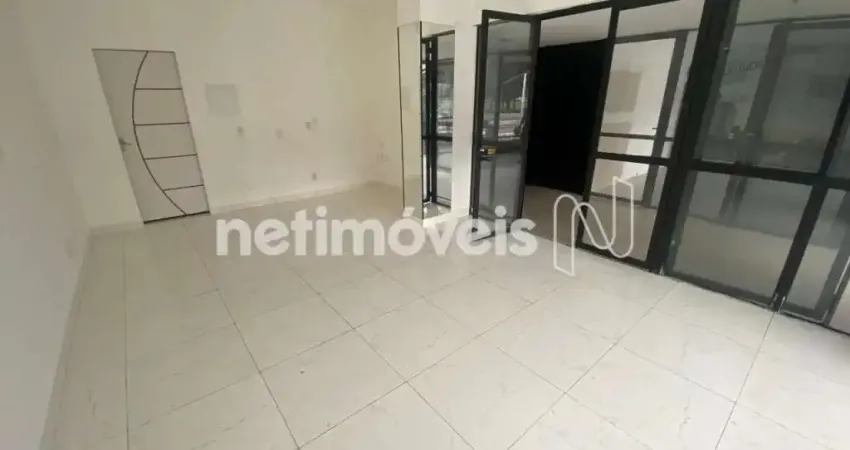Ponto comercial com 1 sala para alugar na Avenida Tancredo Neves, 939, Caminho das Árvores, Salvador