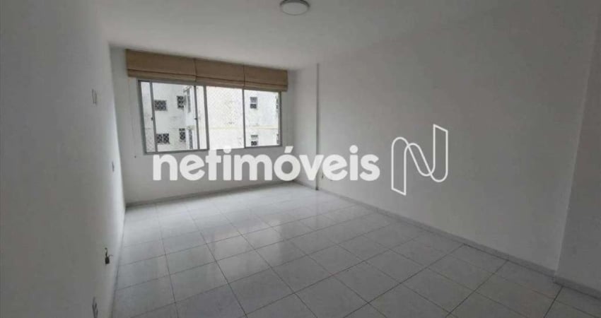 Apartamento com 2 quartos para alugar na Rua Alberto Silva, 108, Itaigara, Salvador
