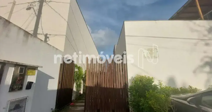 Casa em condomínio fechado com 3 quartos para alugar na Rua Viviane Vieira Pedreira, 129, Ipitanga, Lauro de Freitas