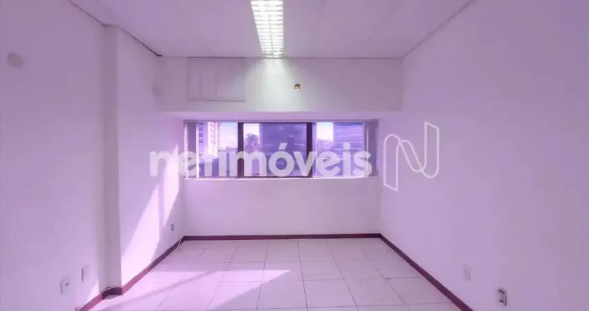 Sala comercial com 1 sala para alugar na Avenida Tancredo Neves, 1485, Caminho das Árvores, Salvador