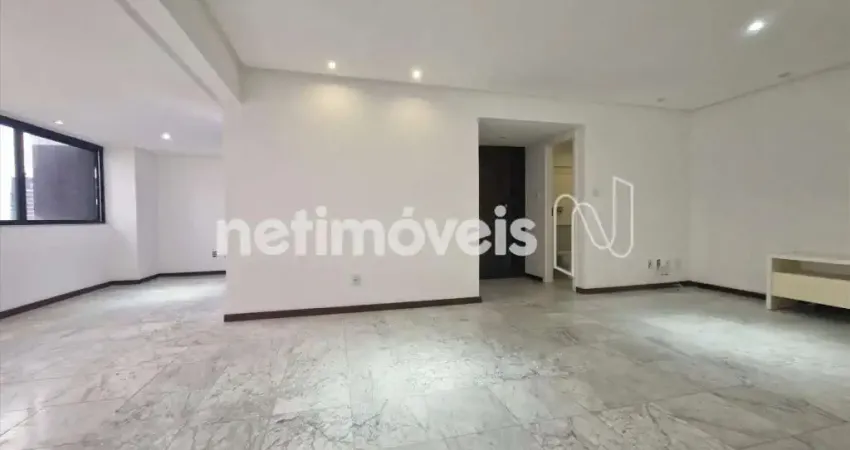 Apartamento com 3 quartos na graça, em uma das melhores localizações.