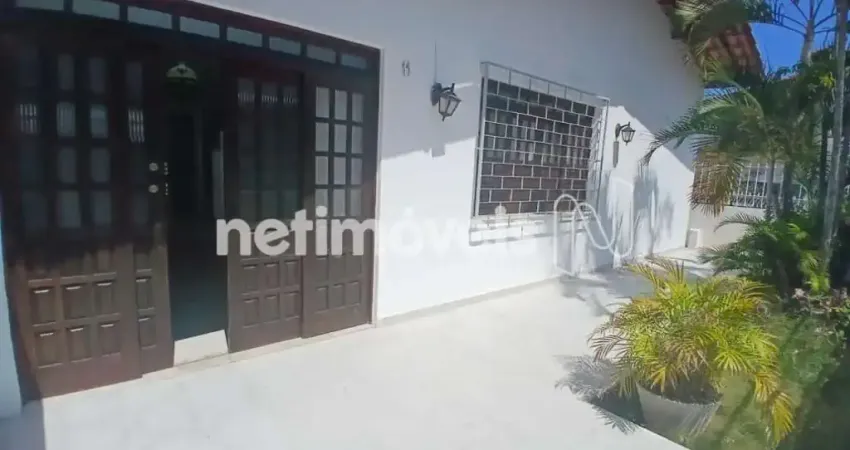 Casa em condomínio fechado com 3 quartos para alugar na Rua Artur Azevedo, 11, Stiep, Salvador