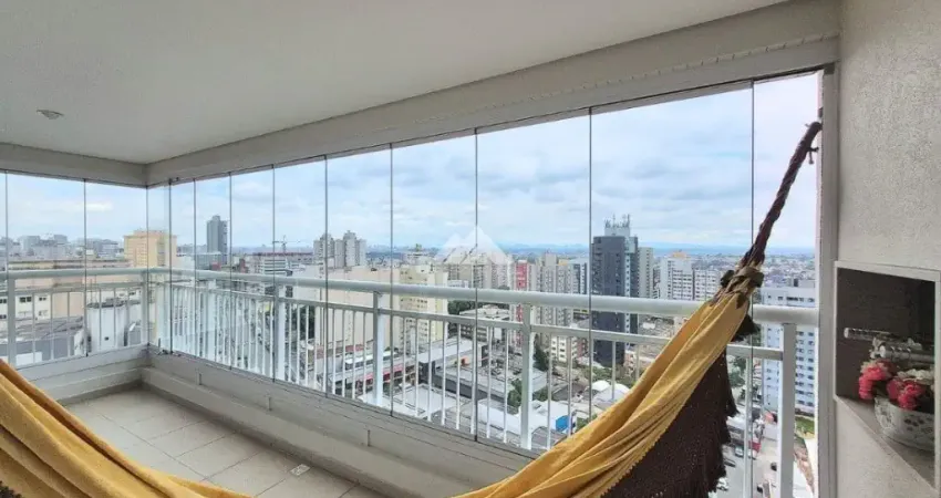 Apartamento ensolarado em andar alto com 3 suítes à venda no água verde