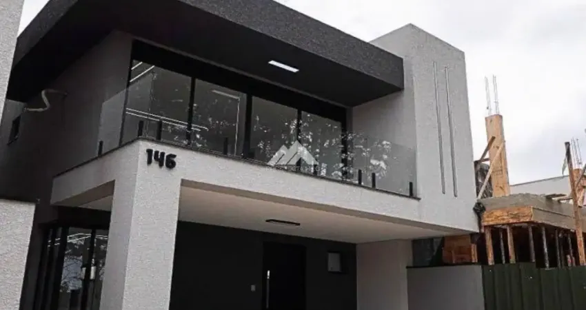 Casa em condomínio fechado com 4 quartos à venda na Rua Irma Schreiner Maran, 475, Santa Cândida, Curitiba