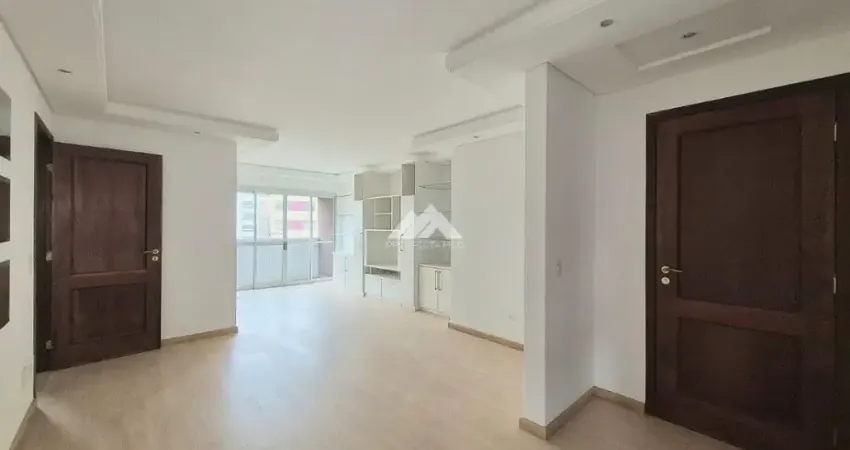 APARTAMENTO AO LADO DO MUSEU DO OLHO Á VENDA COM 2 QUARTOS SUÍTE 2 VAGAS E 2 SACADAS