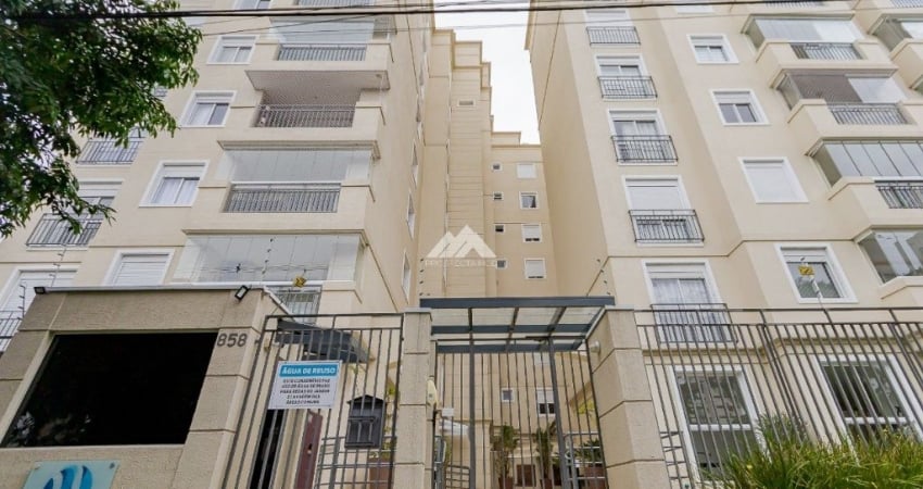 Ensolarada Cobertura à Venda no Bacacheri