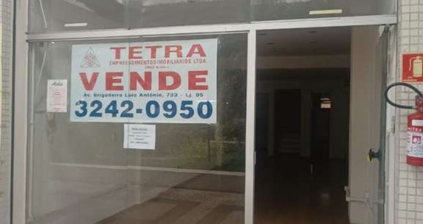 Bela Vista - Excelente loja de 61m² com Mezanino em galeria;