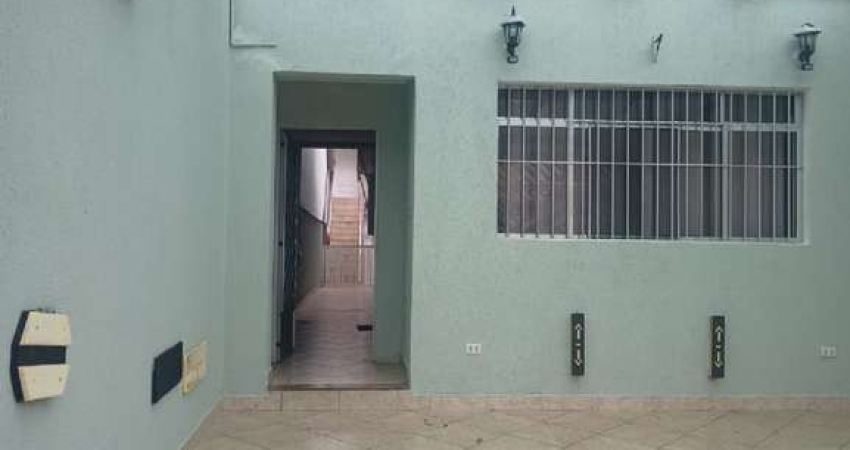 Excelente Sobrado com 03 Suítes e 02 gas de garagem - òtima Localização - A.c. 180m²;