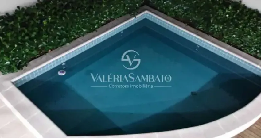 Casa à venda na Rua Pioneira Victalina Delfante Castanha, Jardim Itália, Maringá