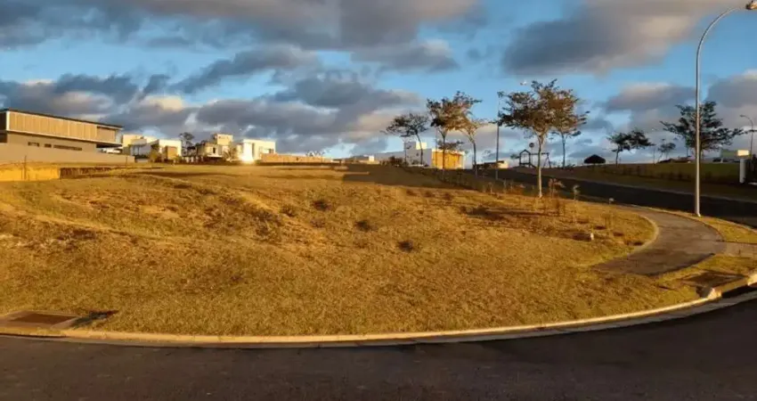 Terreno à venda na Alameda Espanha, 61, Alphaville Nova Esplanada, Votorantim