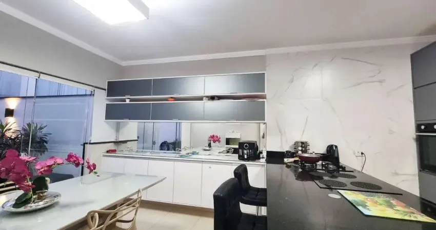 Casa com 3 quartos à venda na Rua Barão de Piratininga, 555, Jardim Faculdade, Sorocaba