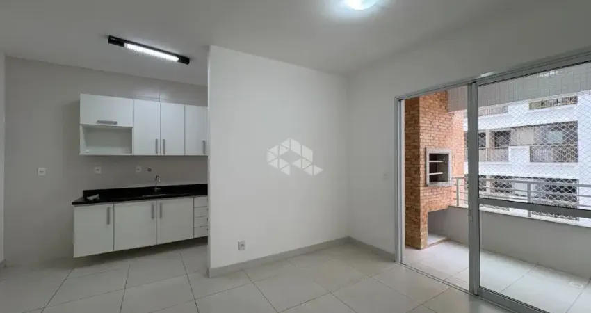 APARTAMENTO COM 2 QUARTOS SENDO 1 SUÍTE SACADA COM CHURRASQUEIRA E ESTRUTURA COMPLETA NO ITACORUBI FLORIANÓPOLIS