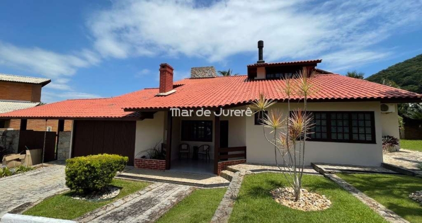Casa em condomínio fechado com 3 quartos à venda no Sambaqui, Florianópolis 