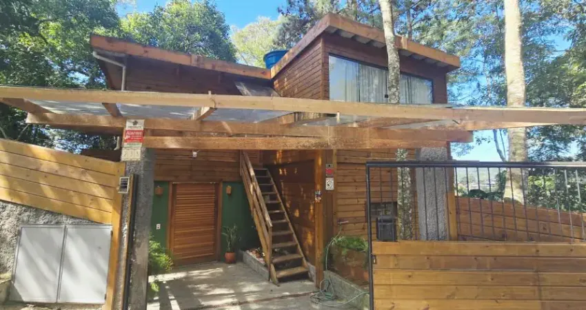 Casa com 4 quartos à venda no Parque do Ingá, Teresópolis 