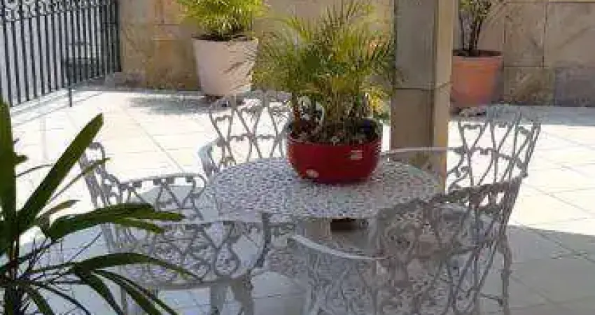 Casa com 3 dormitórios à venda, 220 m² por R$ 1.380.000,00 - Parque São Domingos - São Paulo/SP