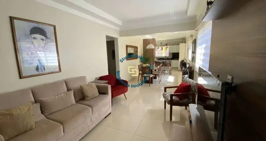 Casa com 2 quartos à venda no Centro, Araras 