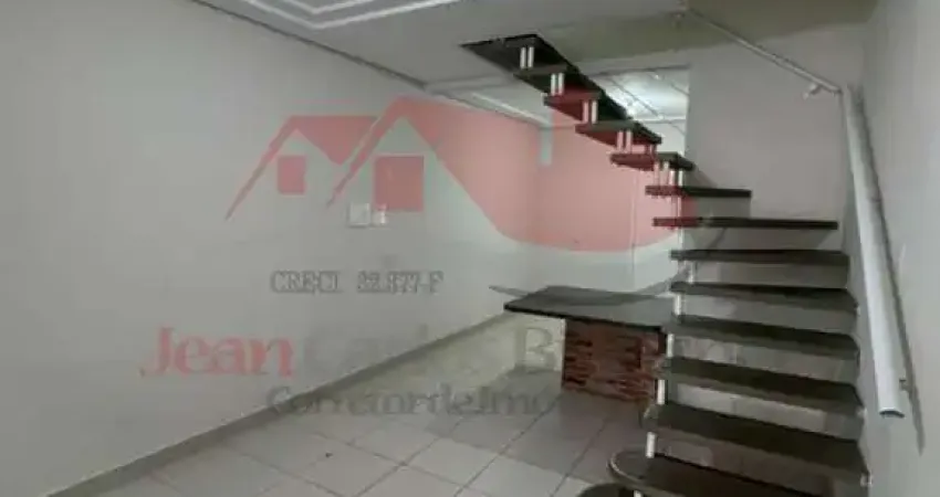 Excelente sobrado com dois dormitórios no Bairro Rio Pequeno em Camboriú.