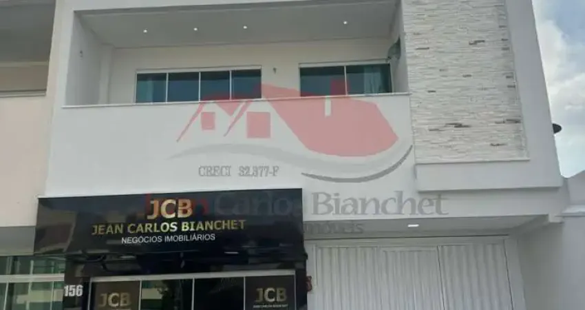 Casa com excelente localização no bairro são francisco de assis.