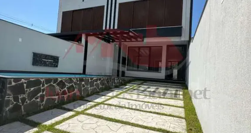 BELÍSSIMO SOBRADO COM PISCINA NO LOTEAMENTO TERRAS ALTAS EM CAMBORIÚ