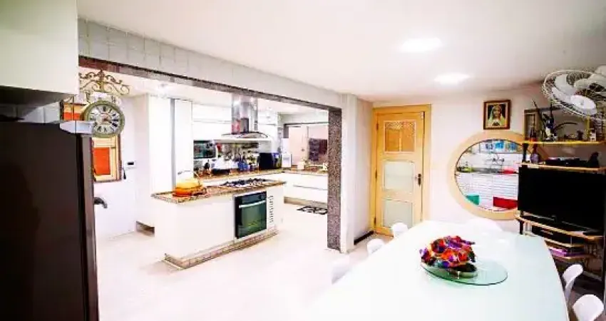 CASA NO RECREIO/ MÁRIO FAUSTINO – CASA DUPLEX COM 517 m², 04 QUARTOS E VAGAS