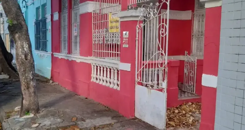 Casa para comercio ou residencia no coração do bairro da boa vista