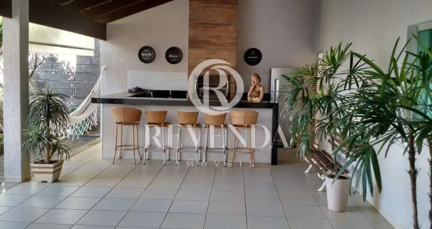 Casa com 3 quartos à venda no Marta Helena, Uberlândia