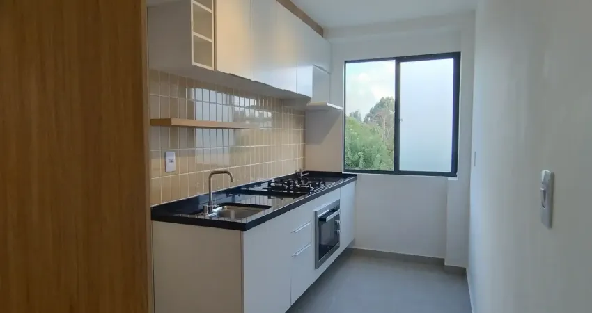 Excelente apartamento em Alm. Tamandaré - Próximo ao parque Tanguá e Tingui
