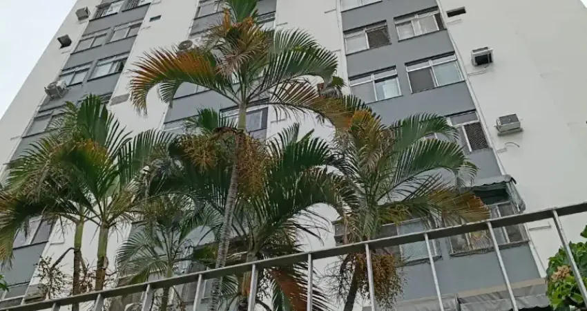 Lindo Apartamento 3 qts + dependencia (revertida) Todo Reformado