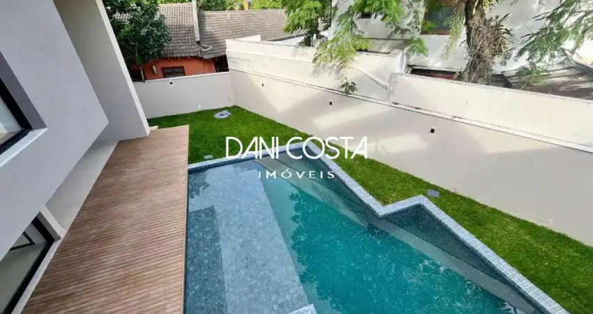 Jardim do itanhangá, barra da tijuca: casa nova com  738m² de area construida.