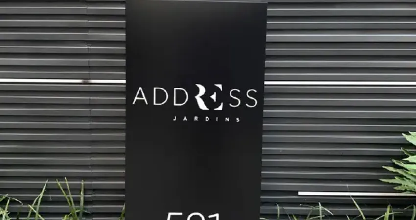 Excelente imóvel localizado na região dos jardins próximo a av. paulista, fácil acesso aos principais pontos comerciais da cidade. apartamento duplex, 4 suites, 4 vagas demarcadas, cobertura com pisci