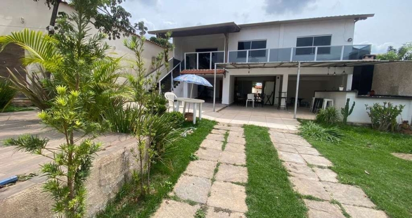 Casa com 4 quartos à venda na Rua Geraldo Parreiras, --, Trevo, Belo Horizonte